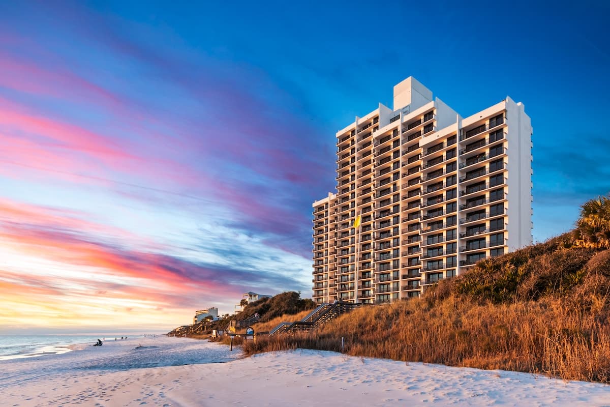 One Seagrove Place 0906