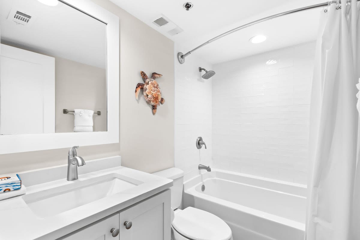 Full bathroom