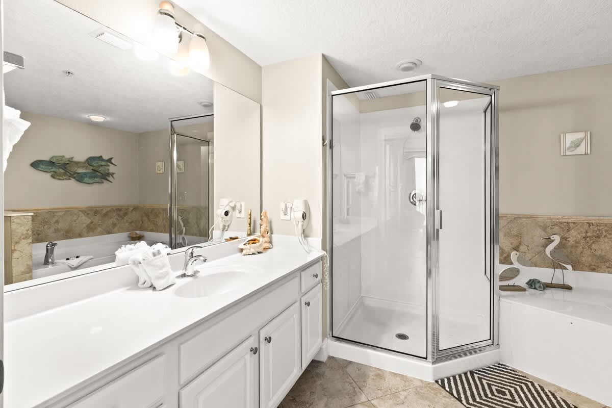 Full bathroom