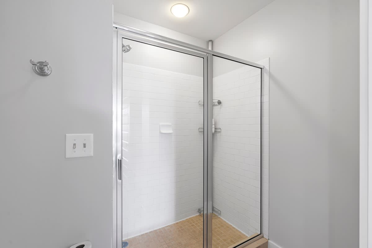 Full bathroom