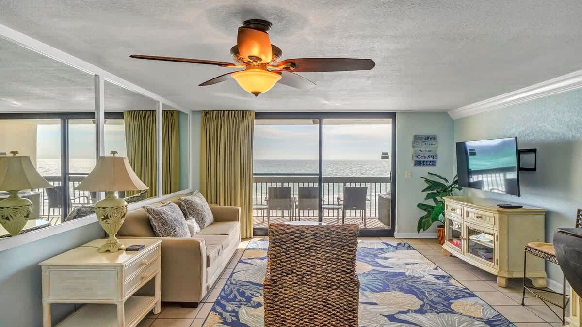 SunDestin Resort Unit 0609 Gulf-View Condo w/ Balcony & Pool at SunDestin