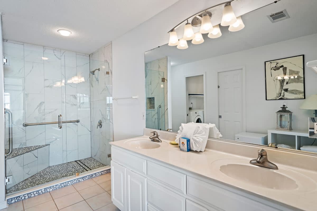 Full bathroom