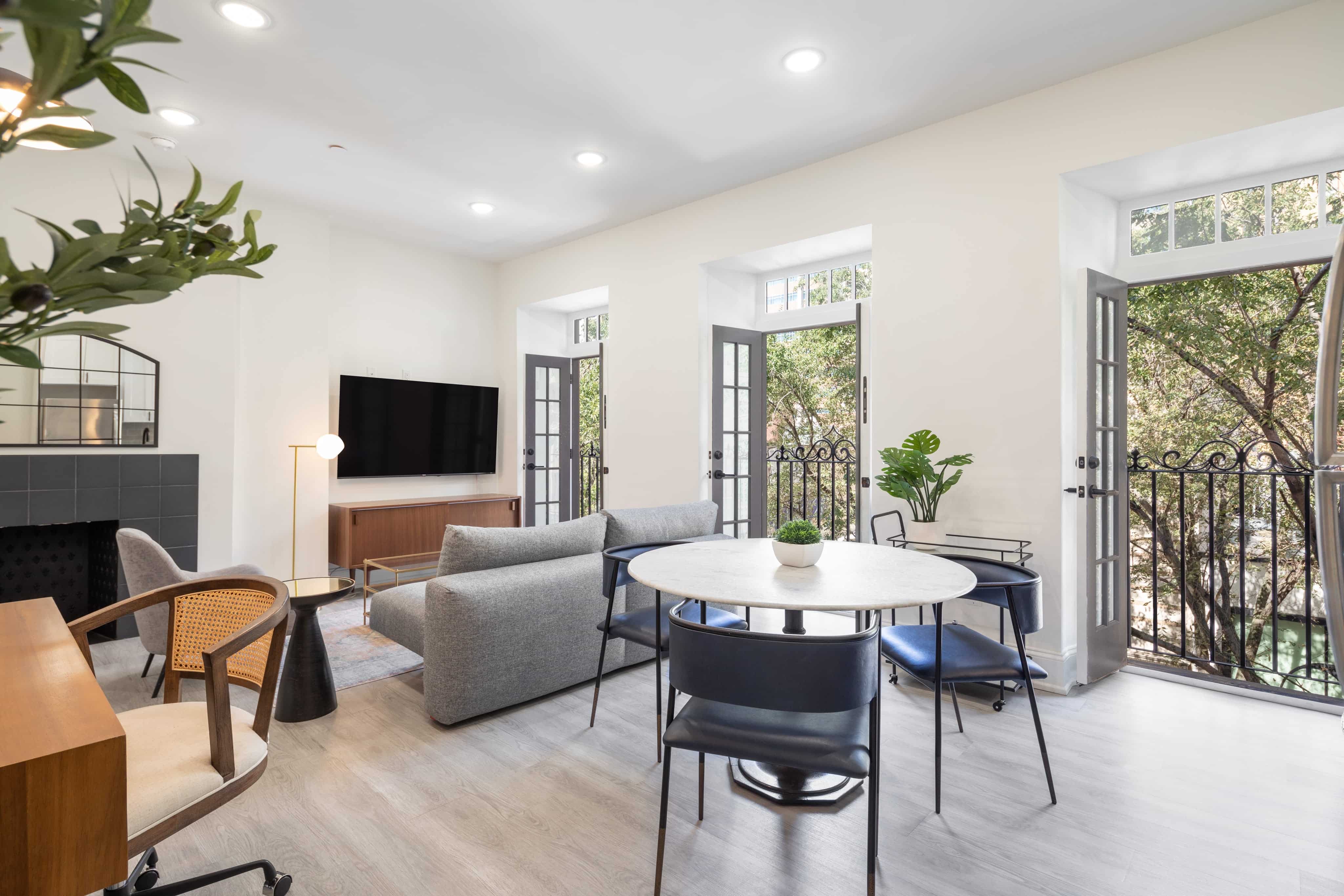 Sosuite at French Quarters