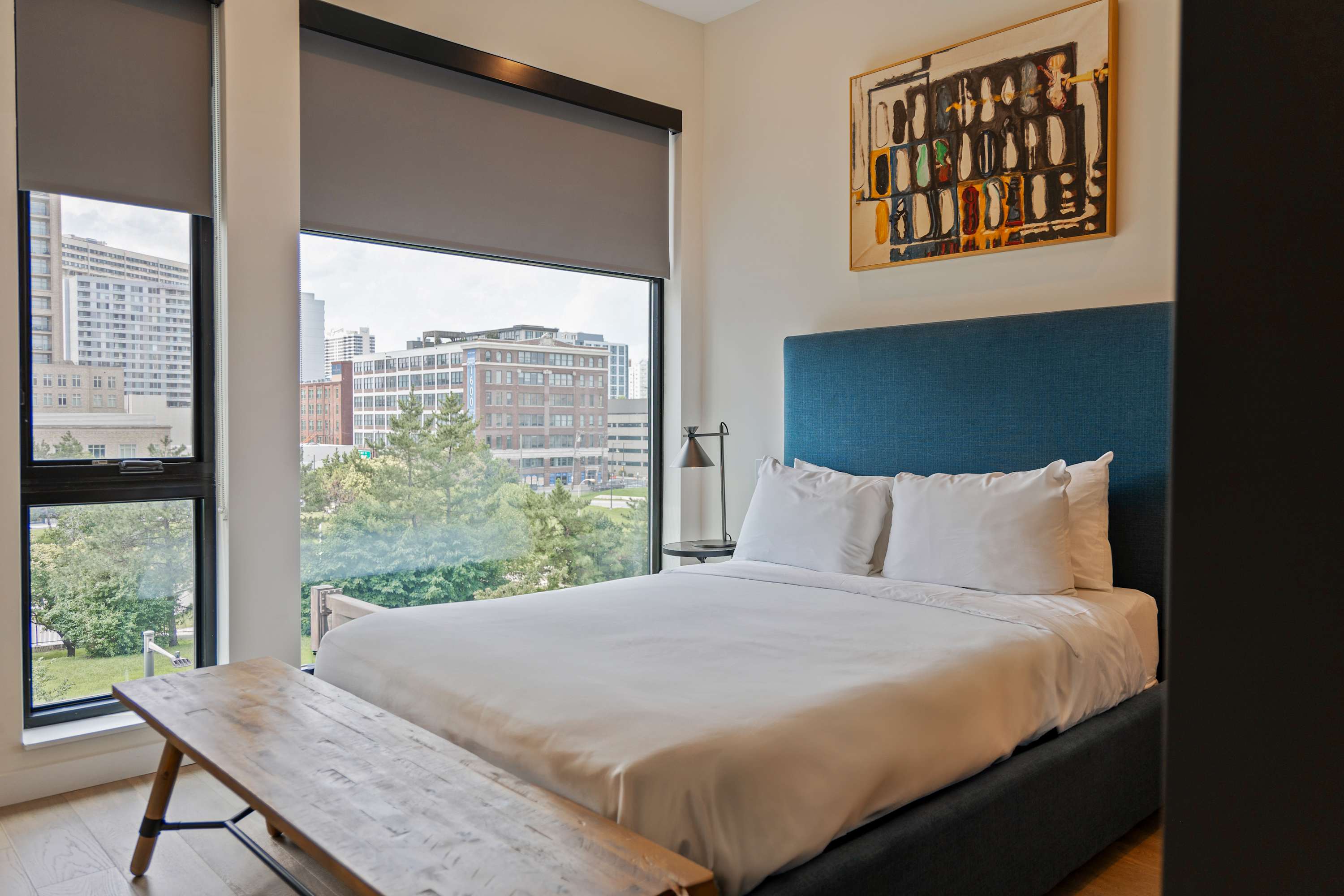 1BR Apt w Roof Deck, Gym, Laundry, photo 3