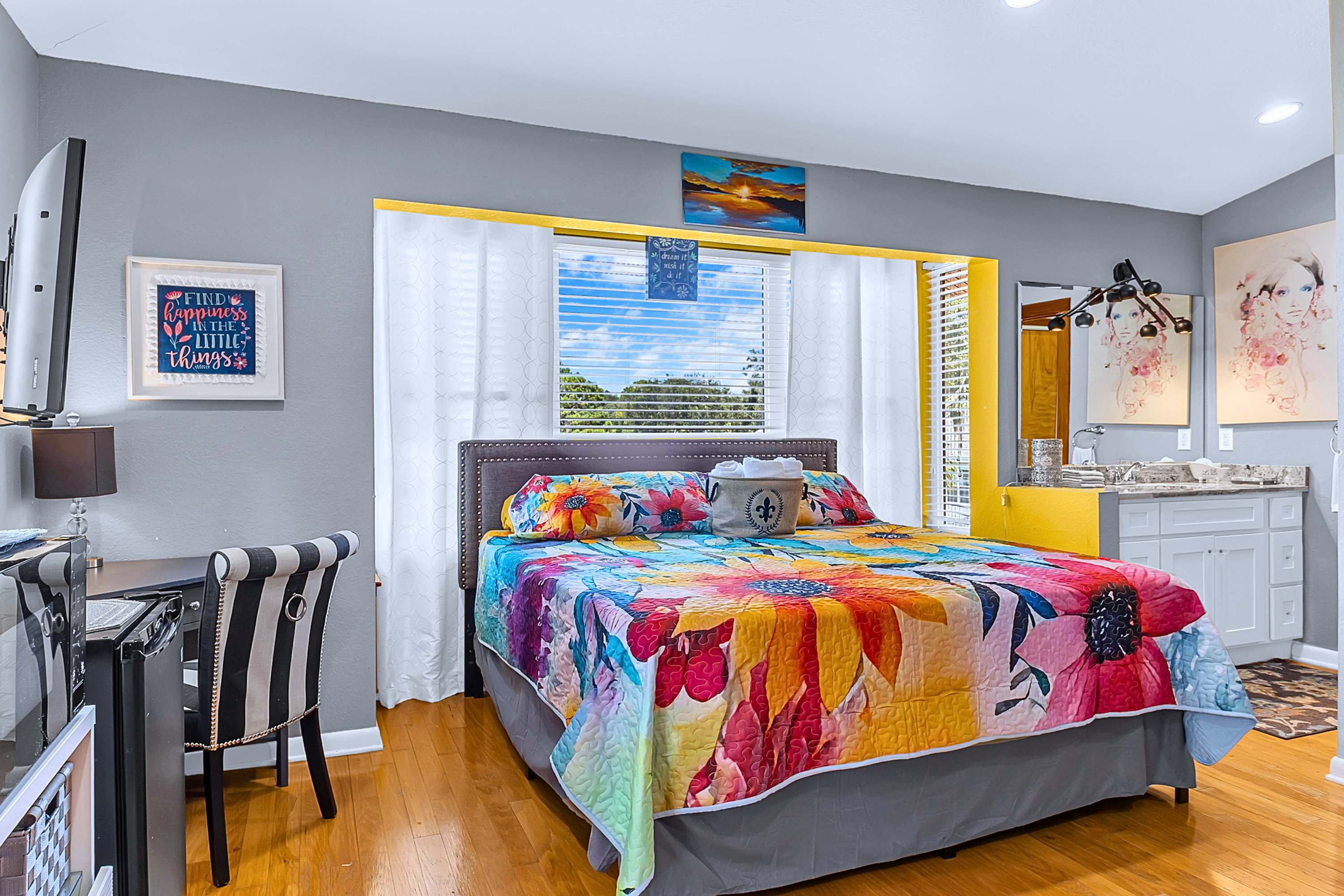 Lakeside Retreat with Lake View, Pool & Terrace, photo 9 of 16
