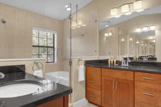 4 BD Townhome Close to Disney!, photo 22 of 26