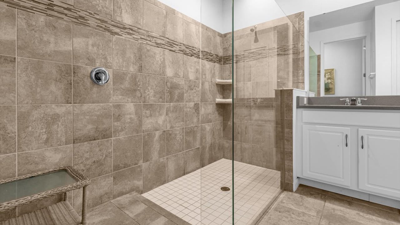 7BR Family Fun Estate | Arcade Room & Private Room, photo 41 of 53