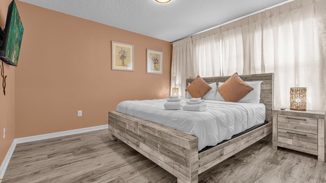 7BR Family Fun Estate | Arcade Room & Private Room, photo 38 of 53