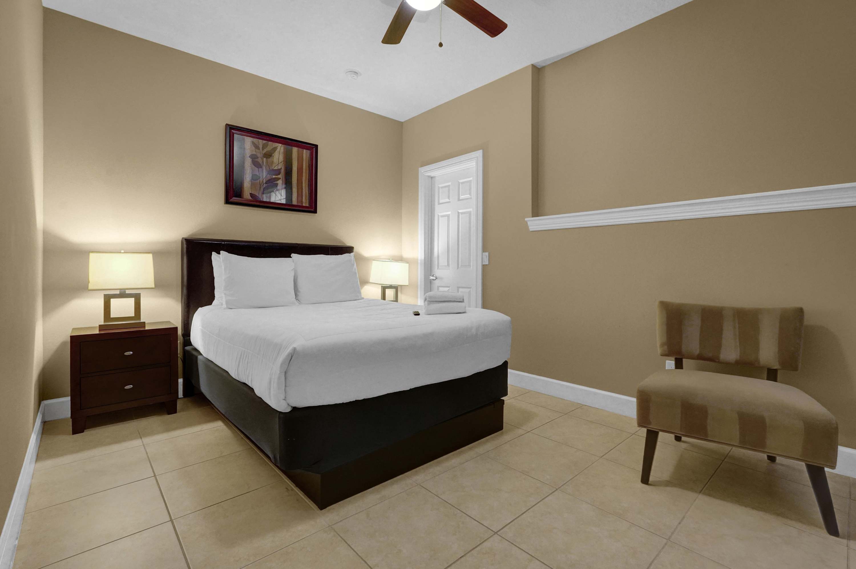 4 BD Townhome Close to Disney!, photo 13 of 26