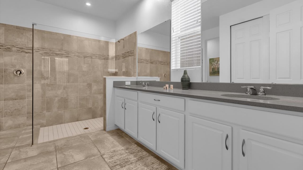 7BR Family Fun Estate | Arcade Room & Private Room, photo 40 of 53