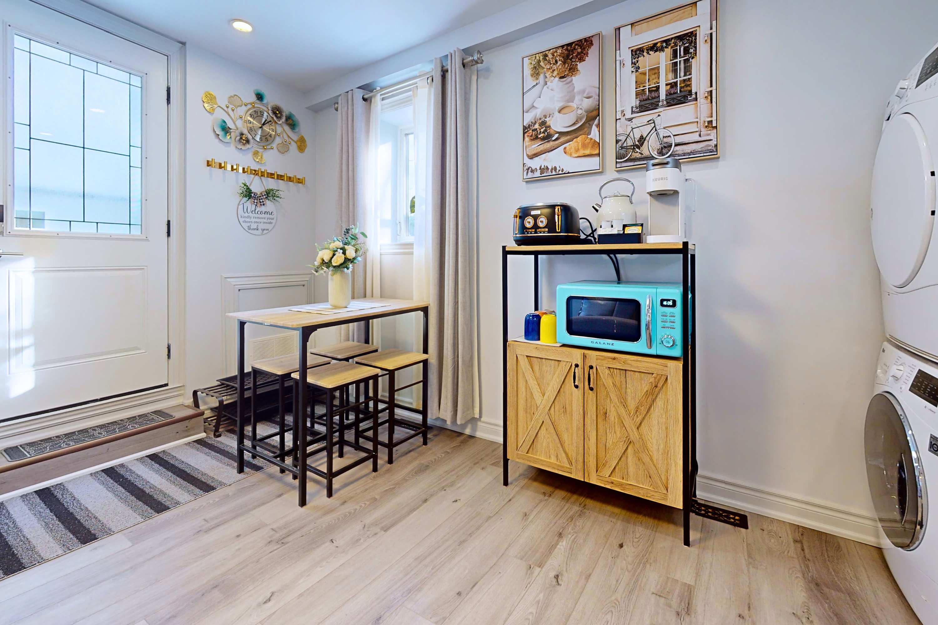 New & Modern Basement Suite, photo 2 of 14