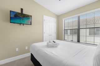 4 BR Townhome Close to Disney!, photo 22 of 30