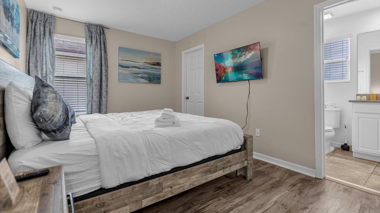 7BR Family Fun Estate | Arcade Room & Private Room, photo 26 of 53