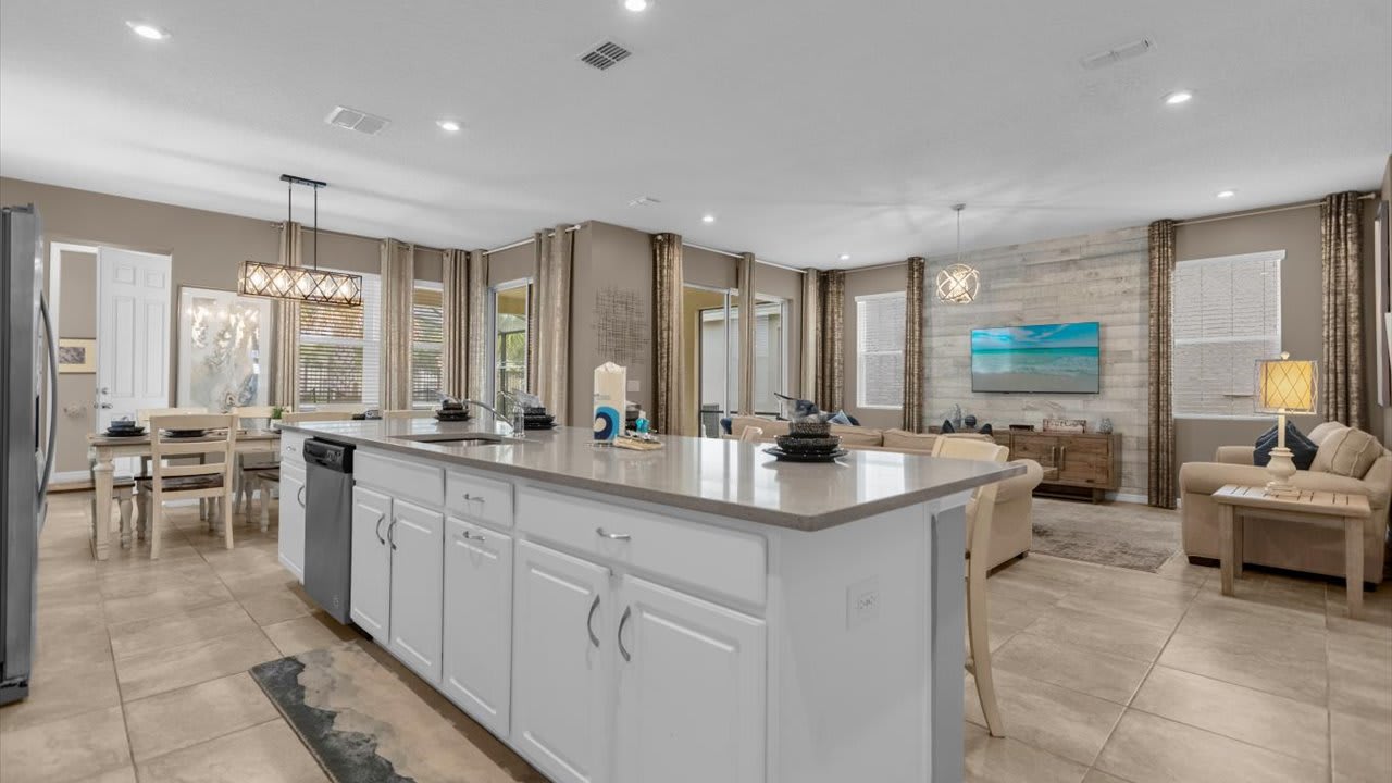 7BR Family Fun Estate | Arcade Room & Private Room, photo 12 of 53