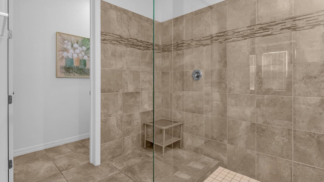 7BR Family Fun Estate | Arcade Room & Private Room, photo 42 of 53