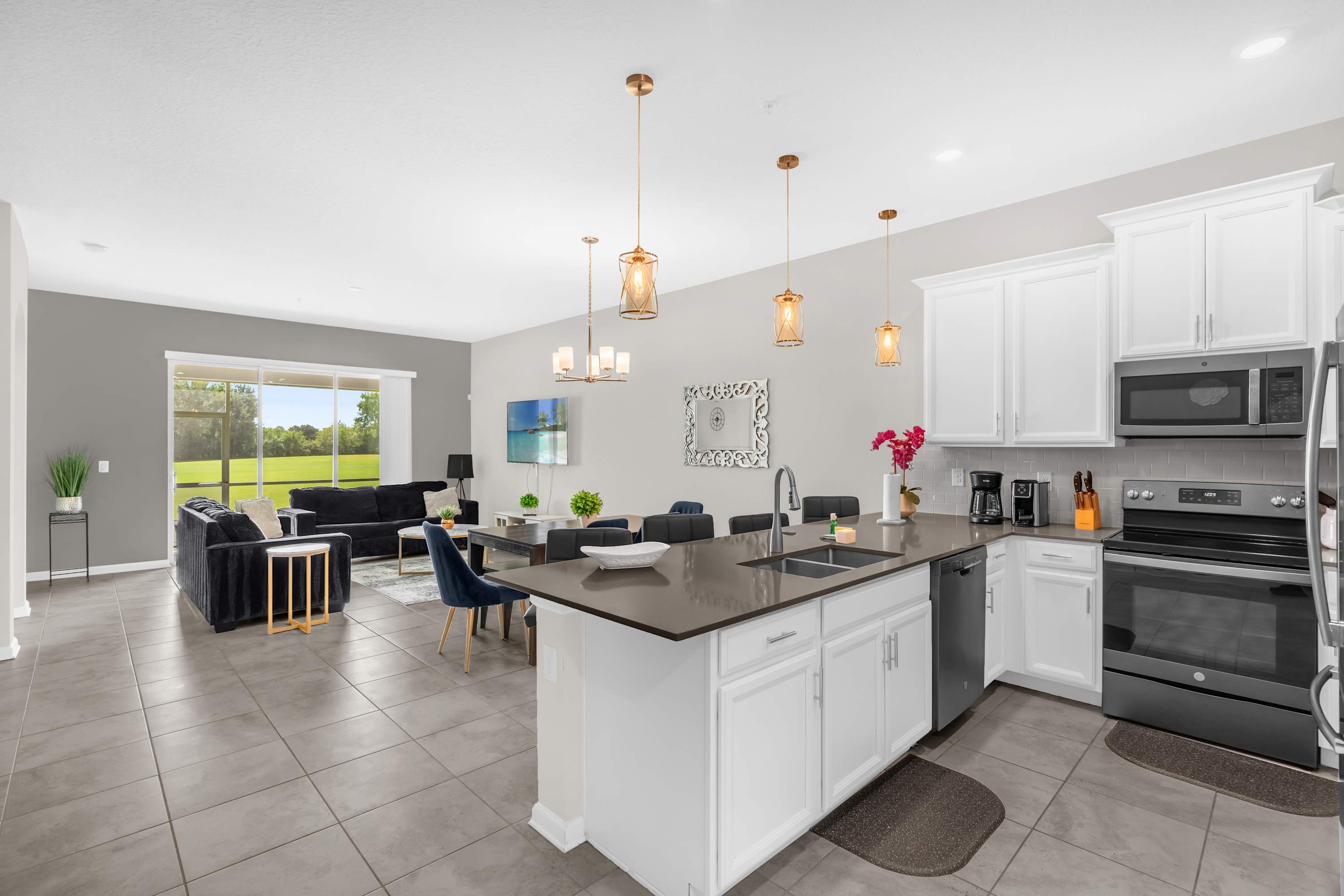 Florida Getaway - Spacious home in private Resort!, photo 23 of 27