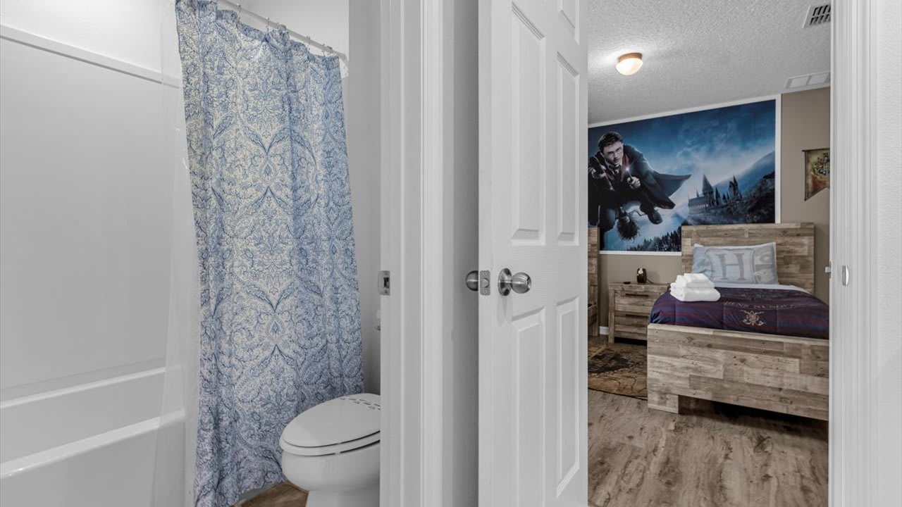 7BR Family Fun Estate | Arcade Room & Private Room, photo 30 of 53