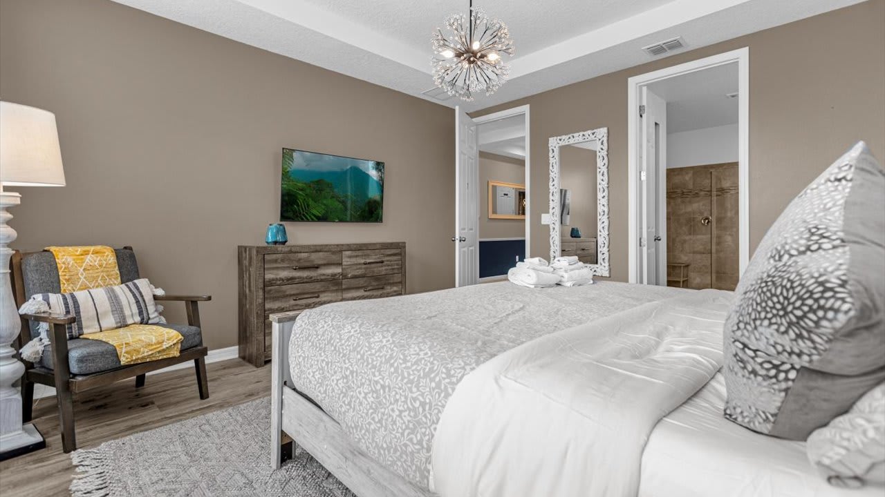 7BR Family Fun Estate | Arcade Room & Private Room, photo 39 of 53
