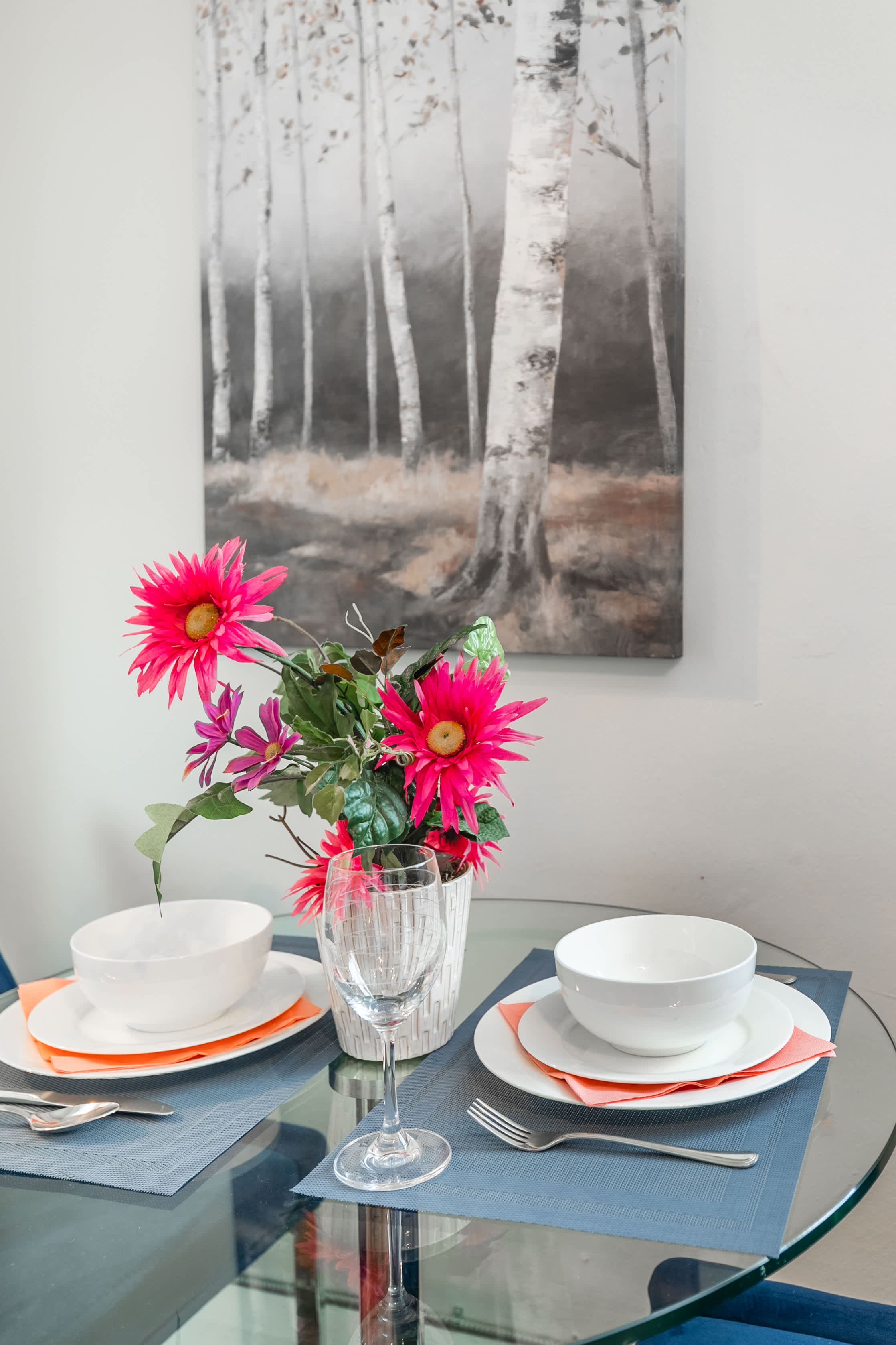 Stylish City Stay, Near Dining & Attractions, photo 12 of 16