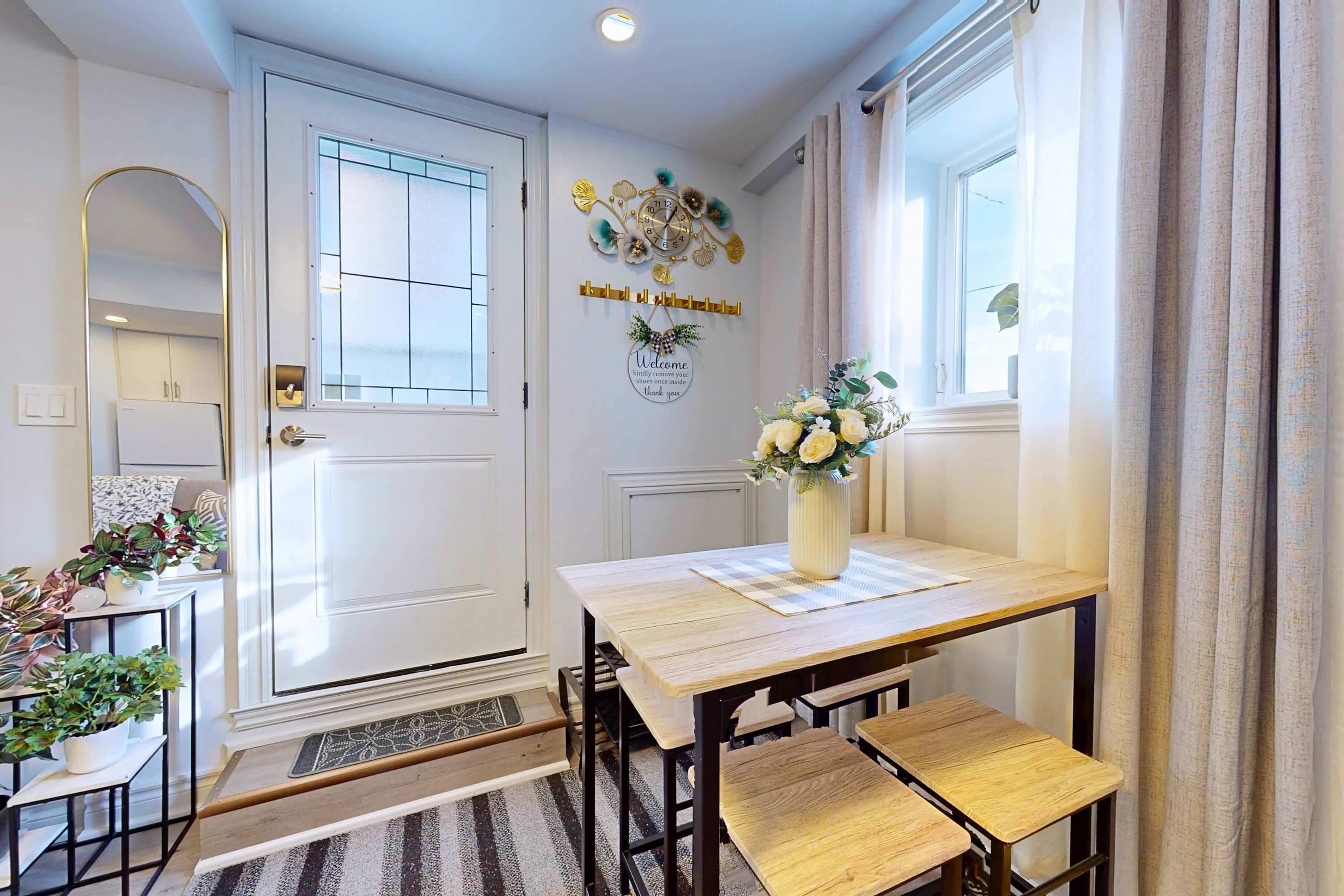 New & Modern Basement Suite, photo 8 of 14