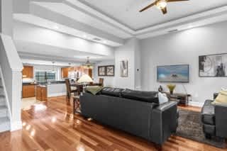 4 BR Townhome Close to Disney!, photo 3 of 30