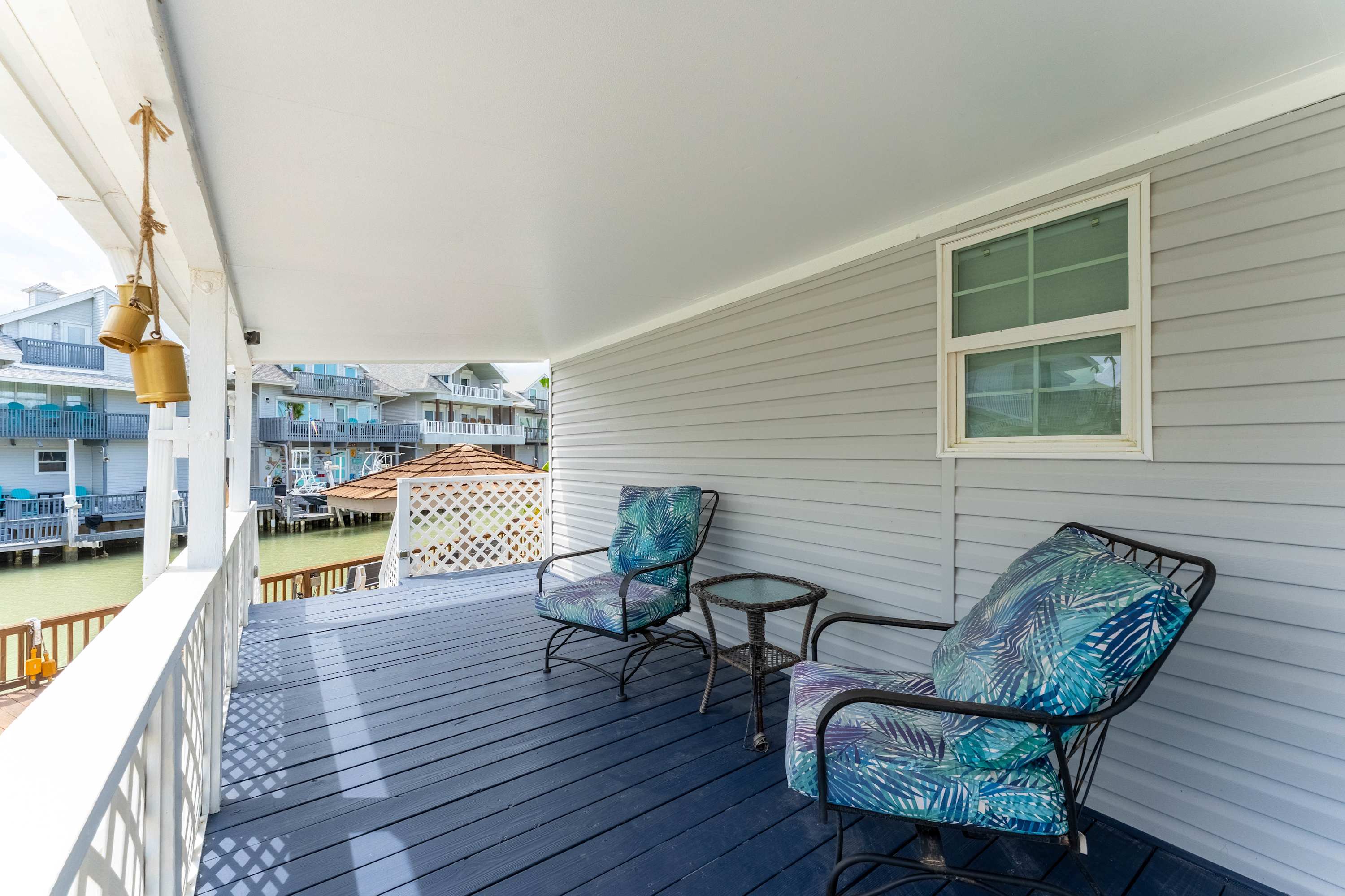 Deck