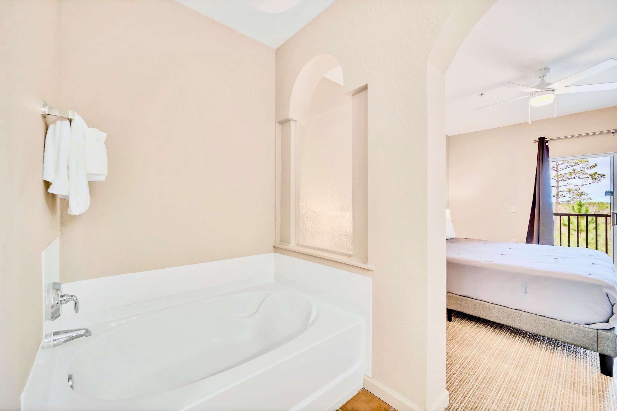 Full Bathroom 2