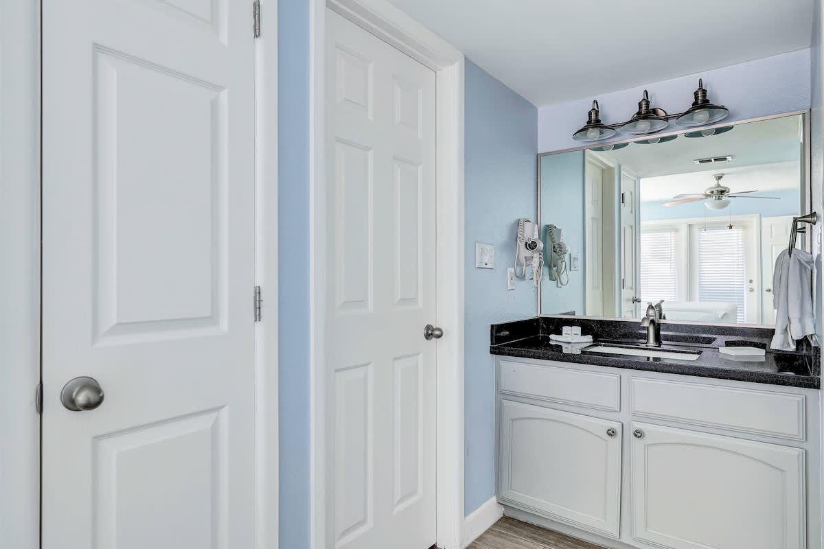 Full bathroom