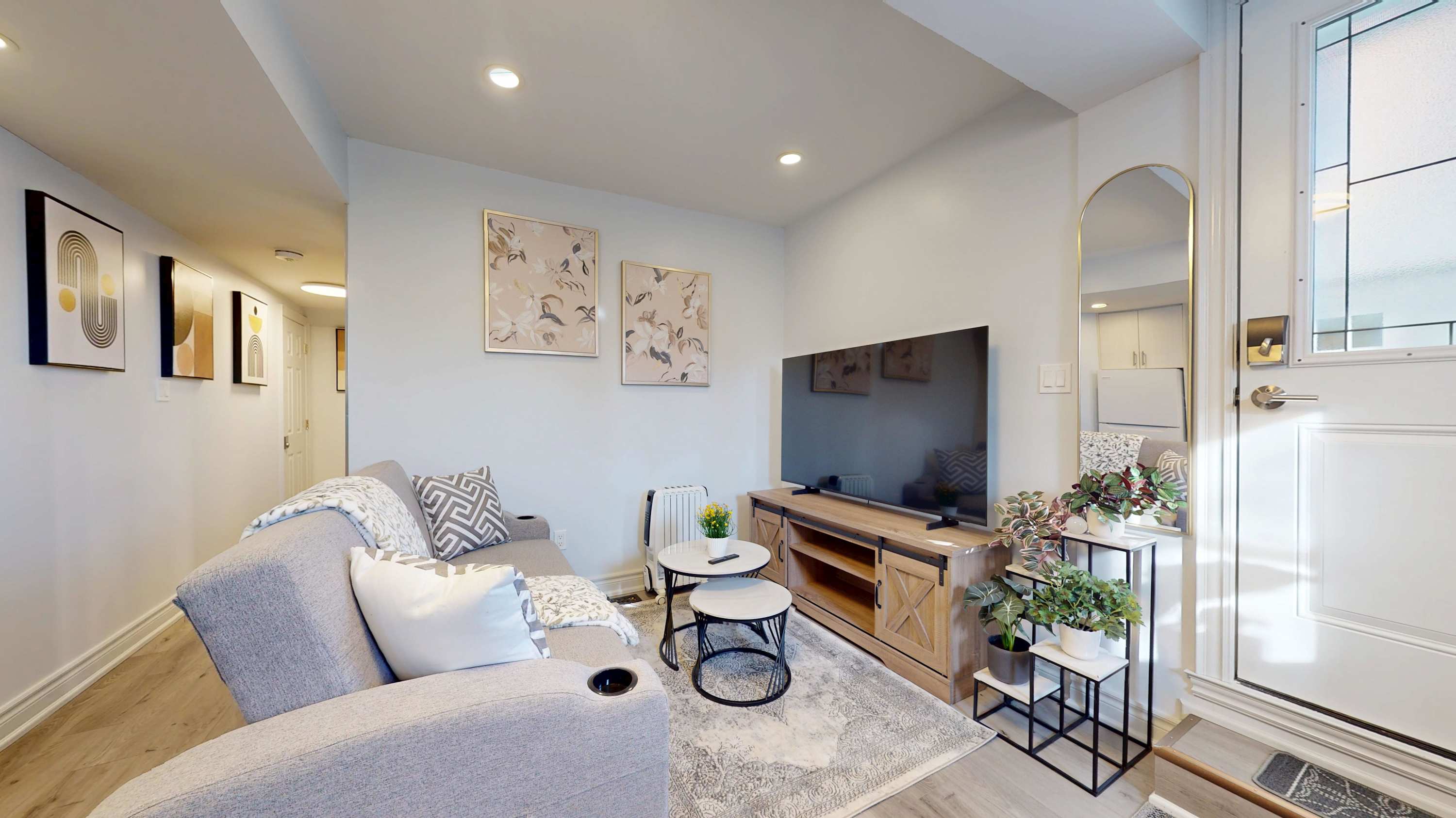 Living room 1