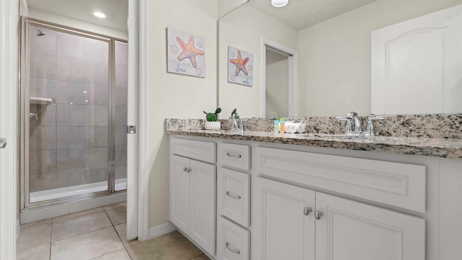Bathroom 2 ensuite to BR1