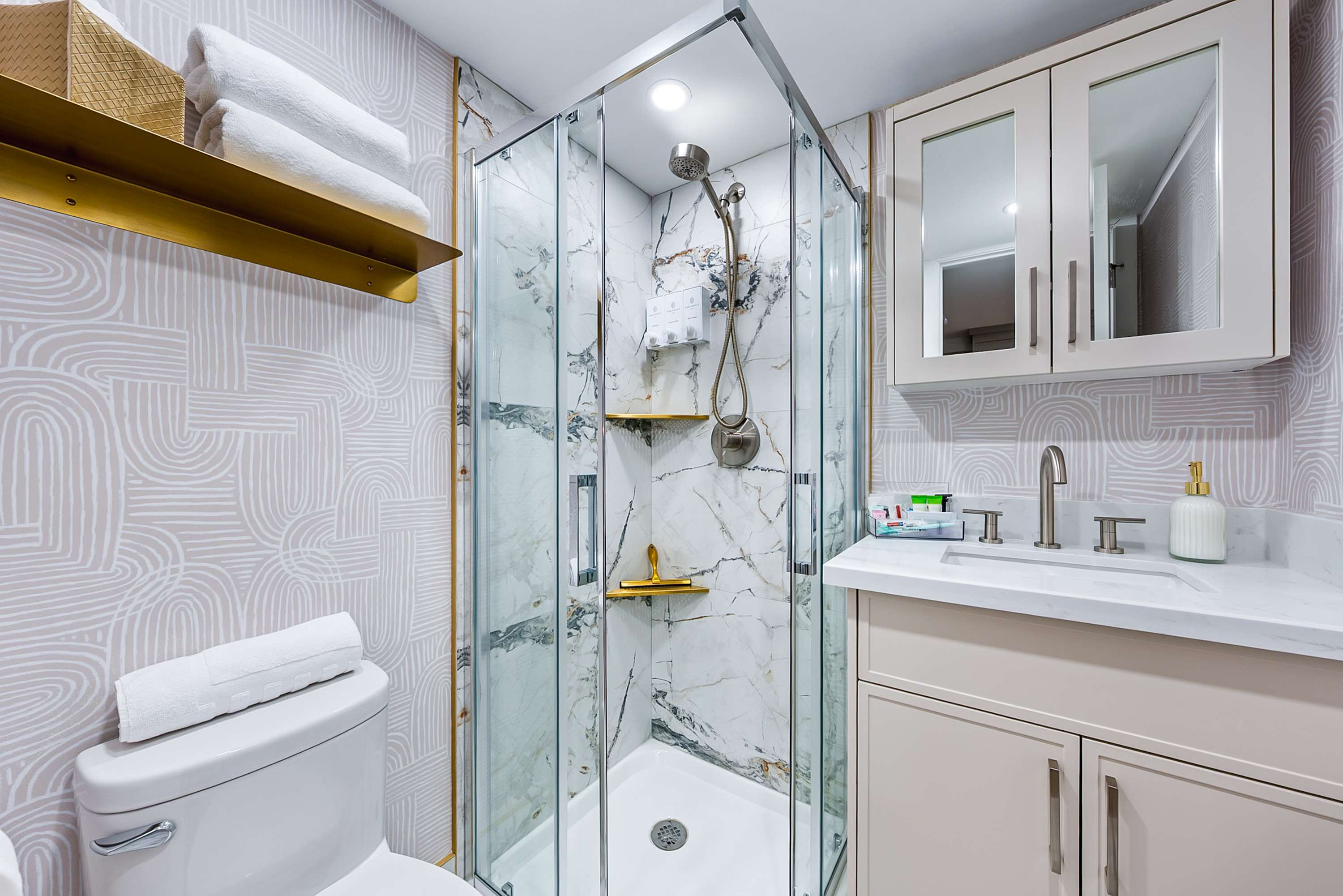 Full Bath 1