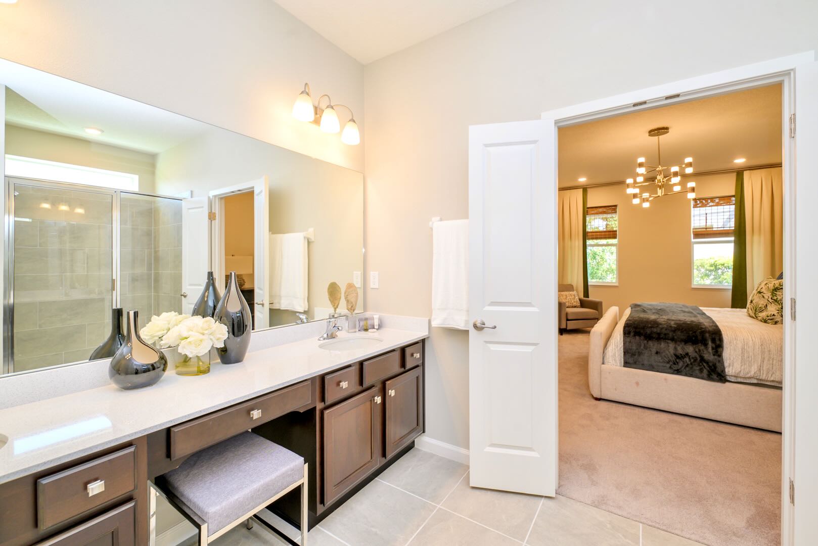 Full Bathroom 3
