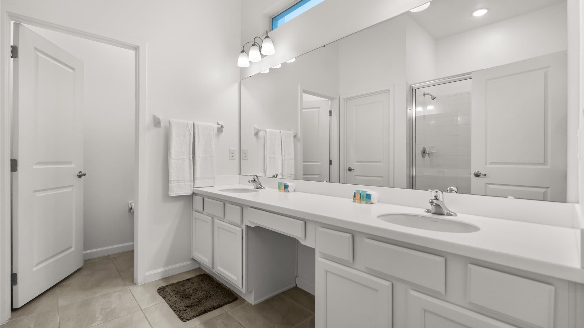 Bathroom 2 