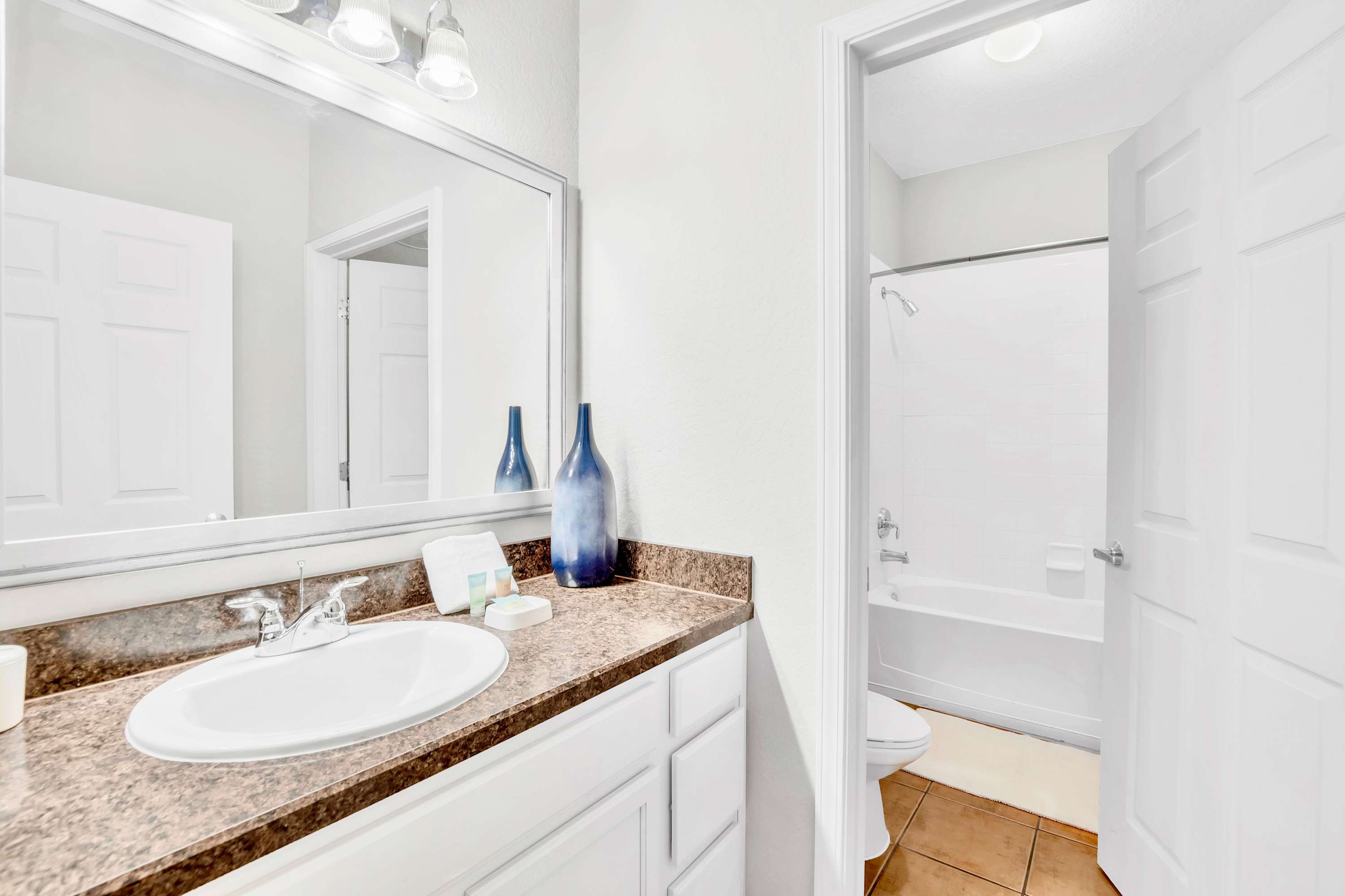 Full Bathroom 2
