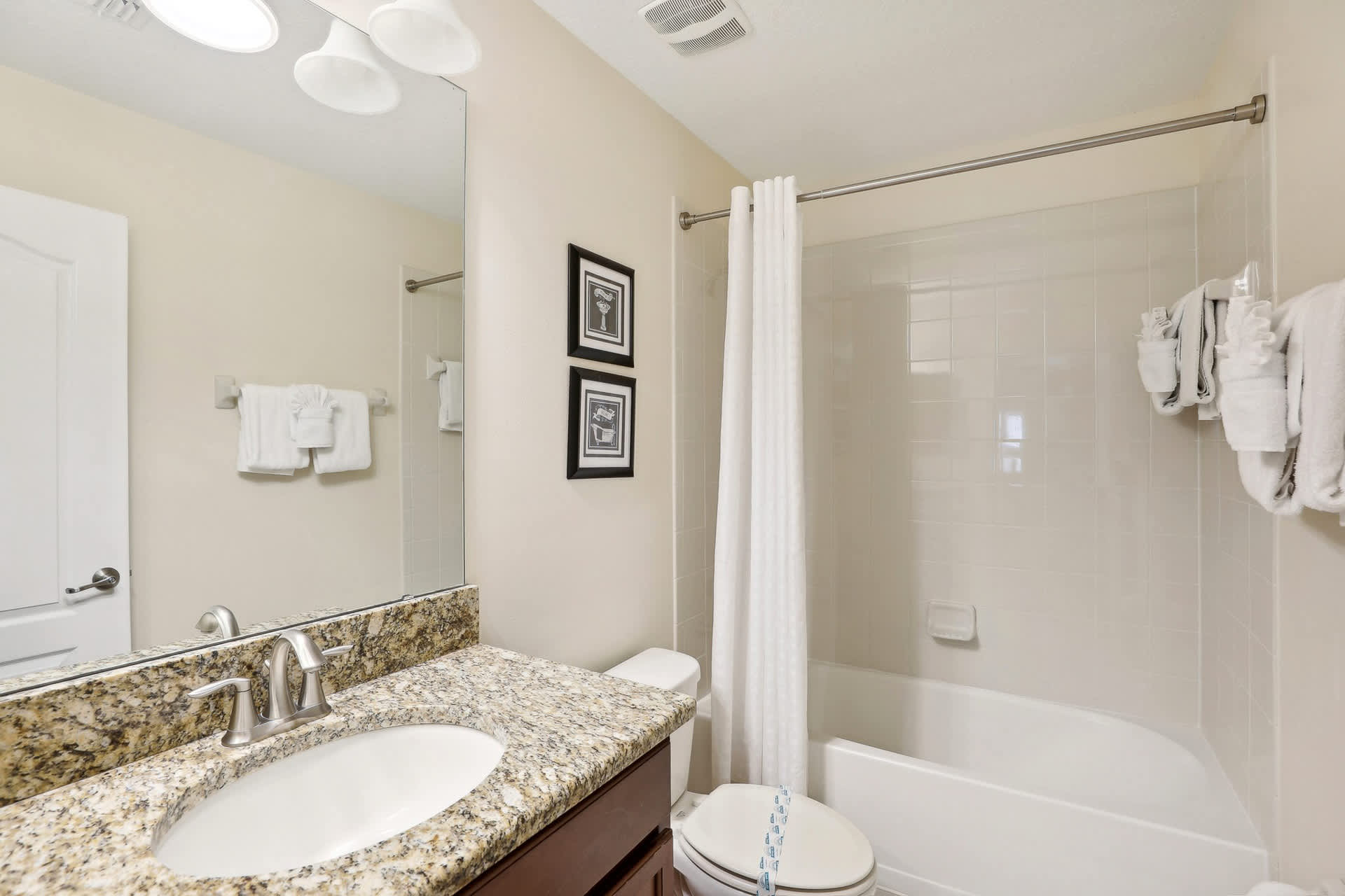 Full Bathroom 3