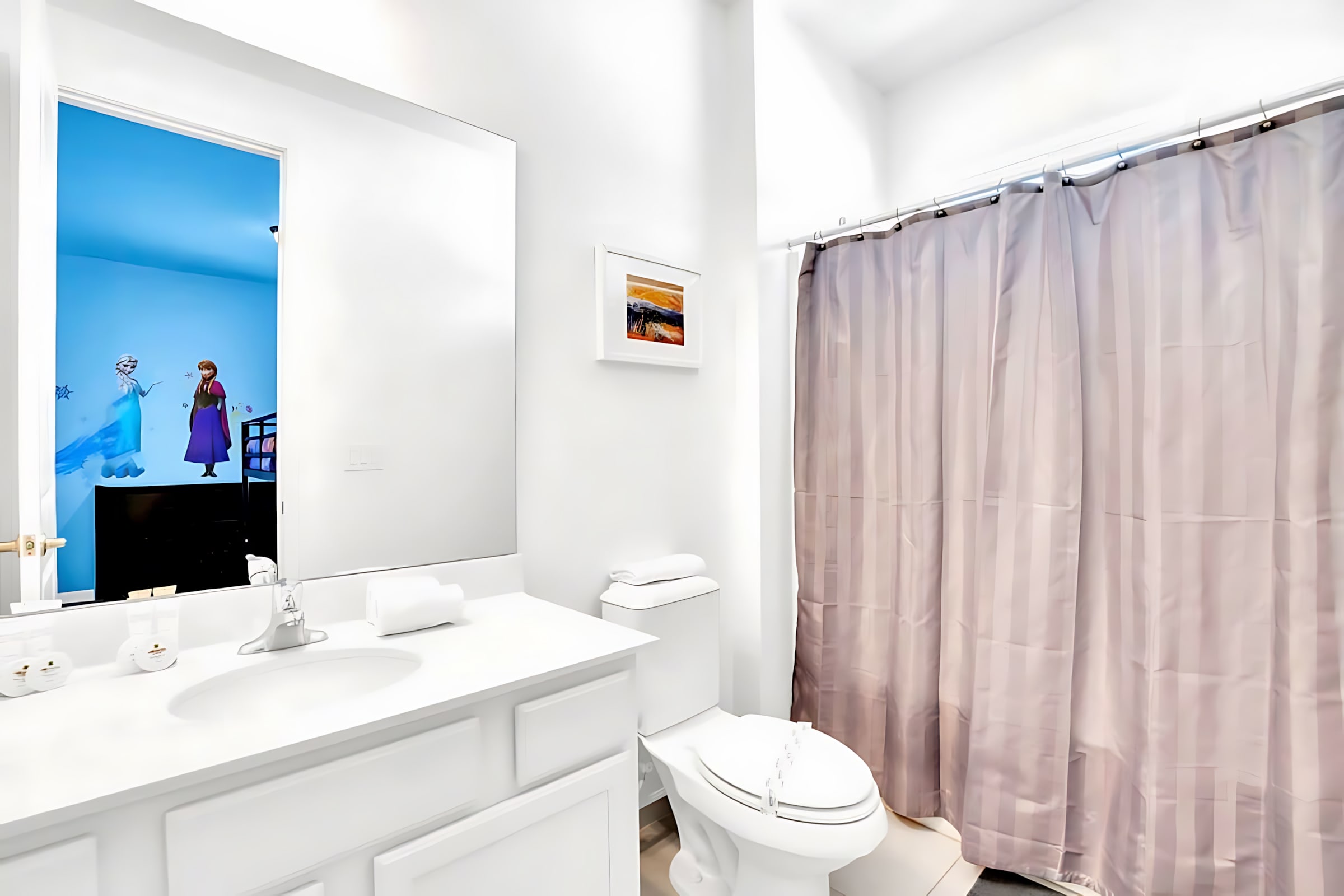 Full Bathroom 3