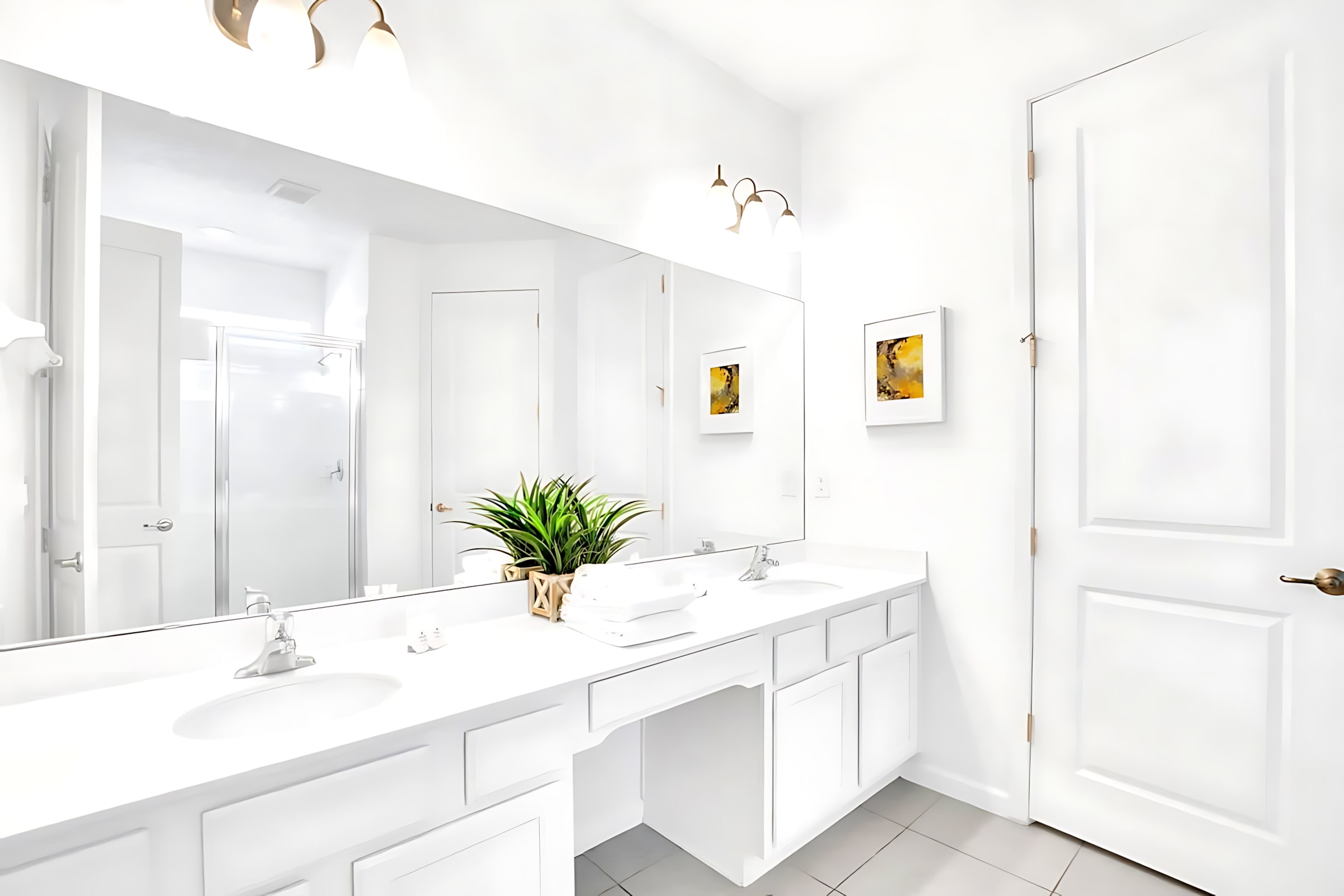 Full Bathroom 1
