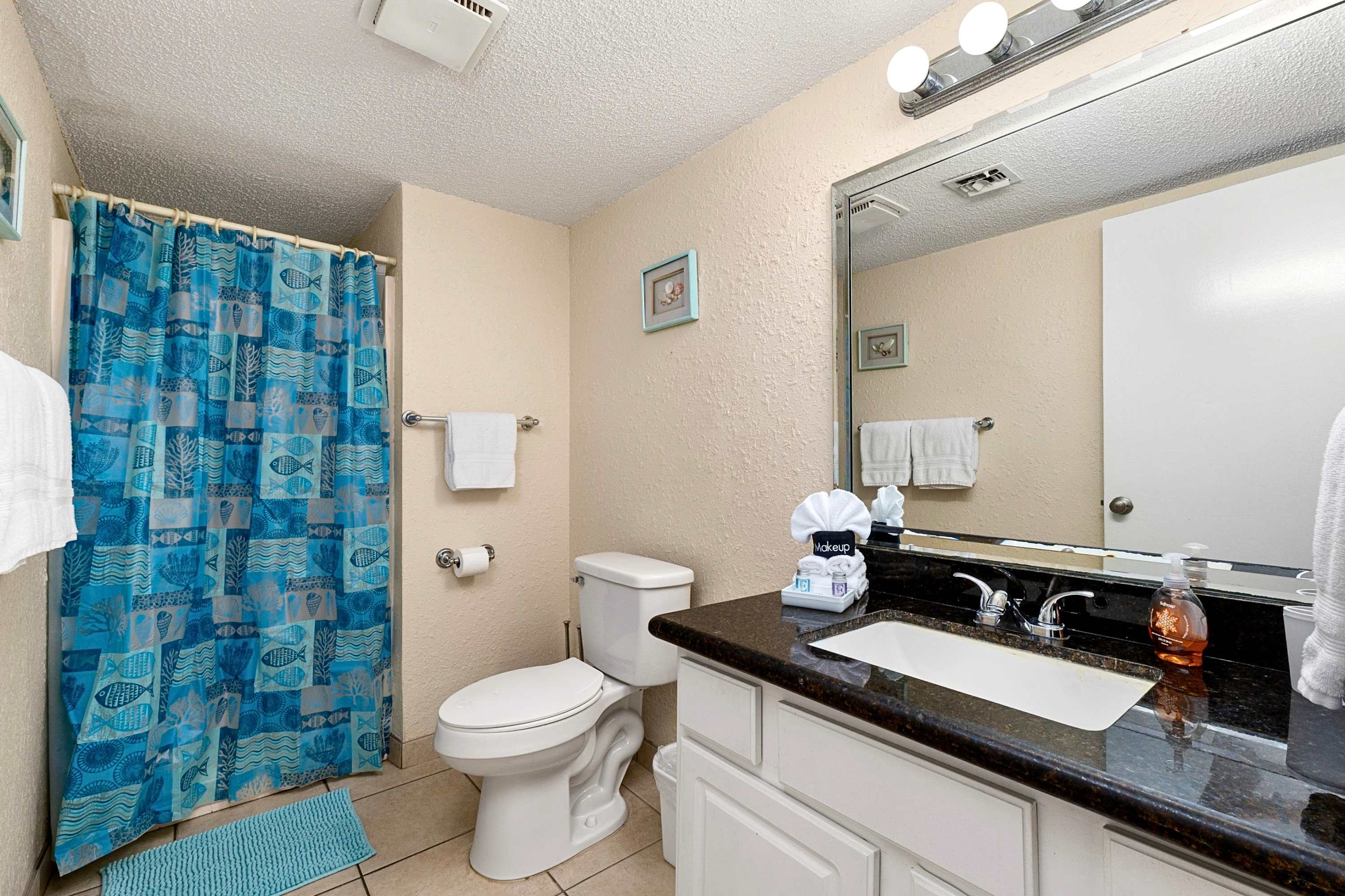 Full Bathroom 2