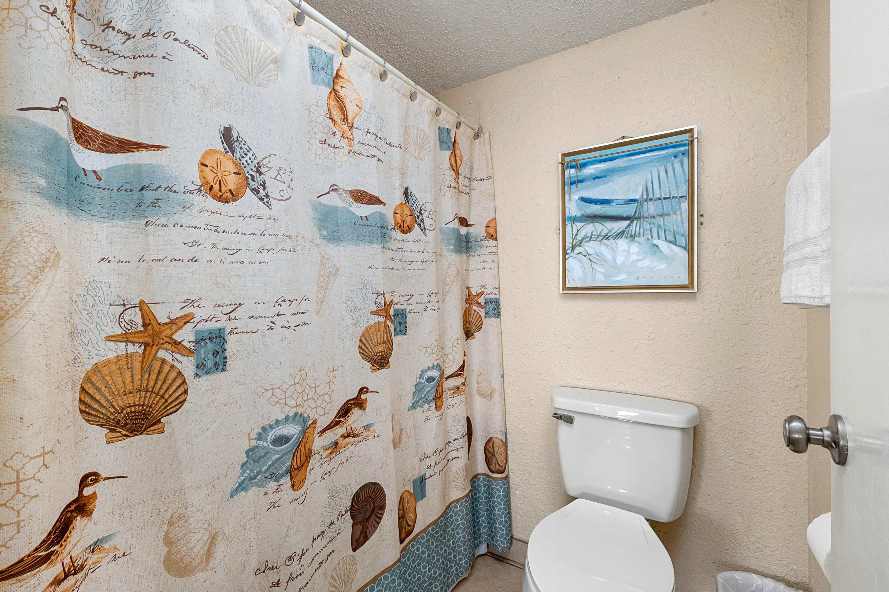 Full Bathroom 1